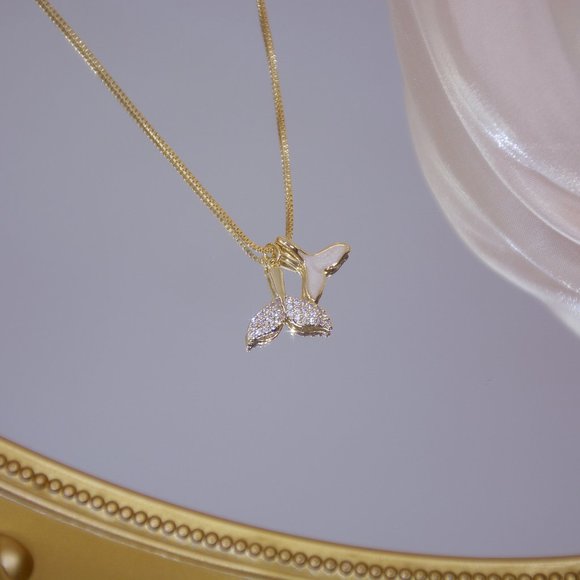 NEW 14K Gold Plated Diamond Mermaid Tail Necklace - Picture 5 of 9
